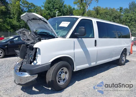2025 Chevrolet Express Passenger Rwd 3500 Extended Wheelbase Lt z USA, uszkodzony, nr VIN 1GAZGPF7XS1100662